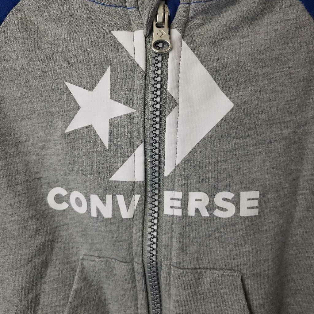 CONVERSE - OUTFIT