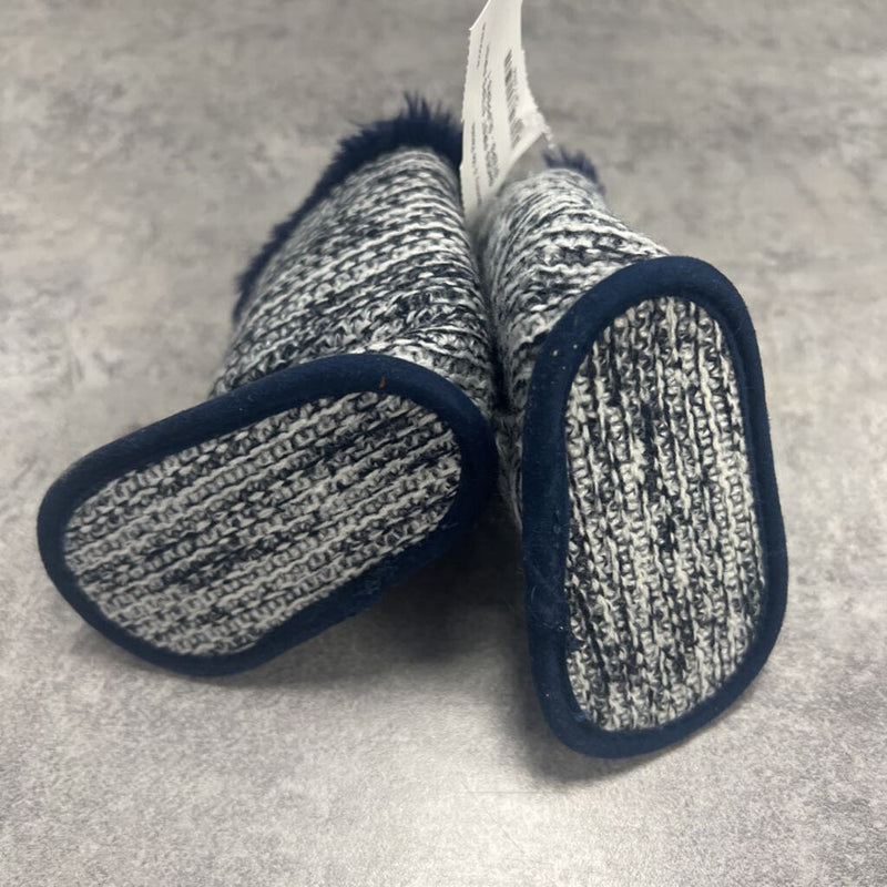 FIRST STEPS - SLIPPERS