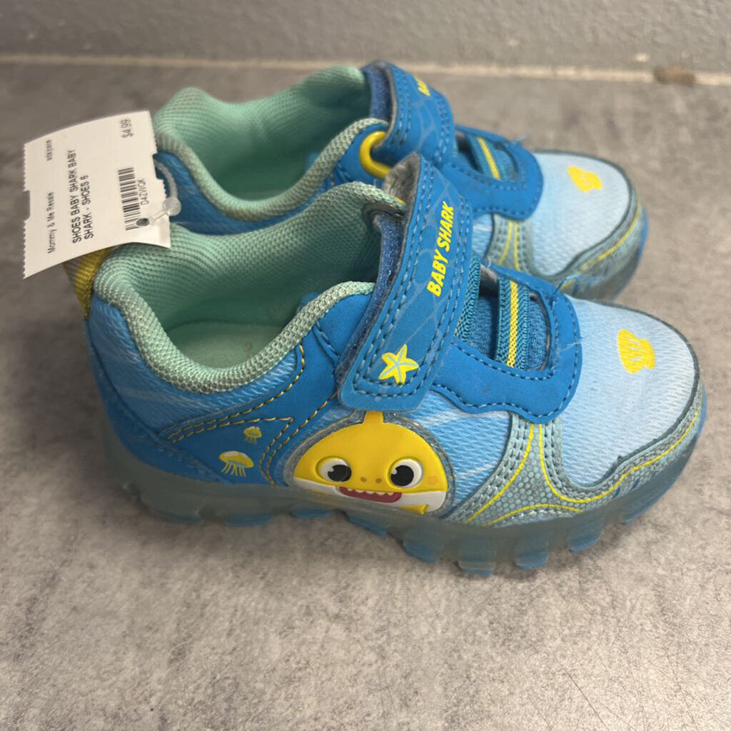 BABY SHARK - SHOES